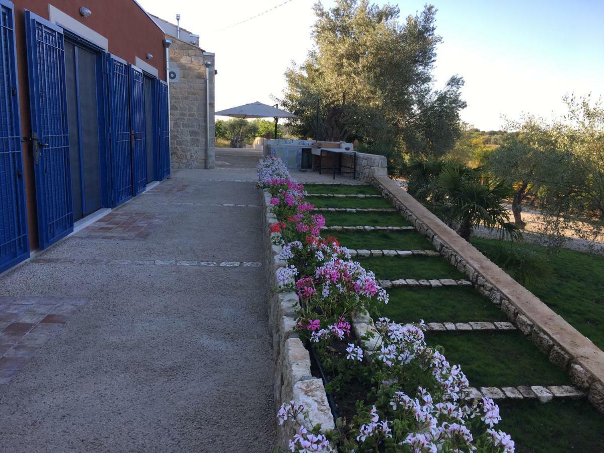 הוילה רוסוליני Casa Dei Granati מראה חיצוני תמונה