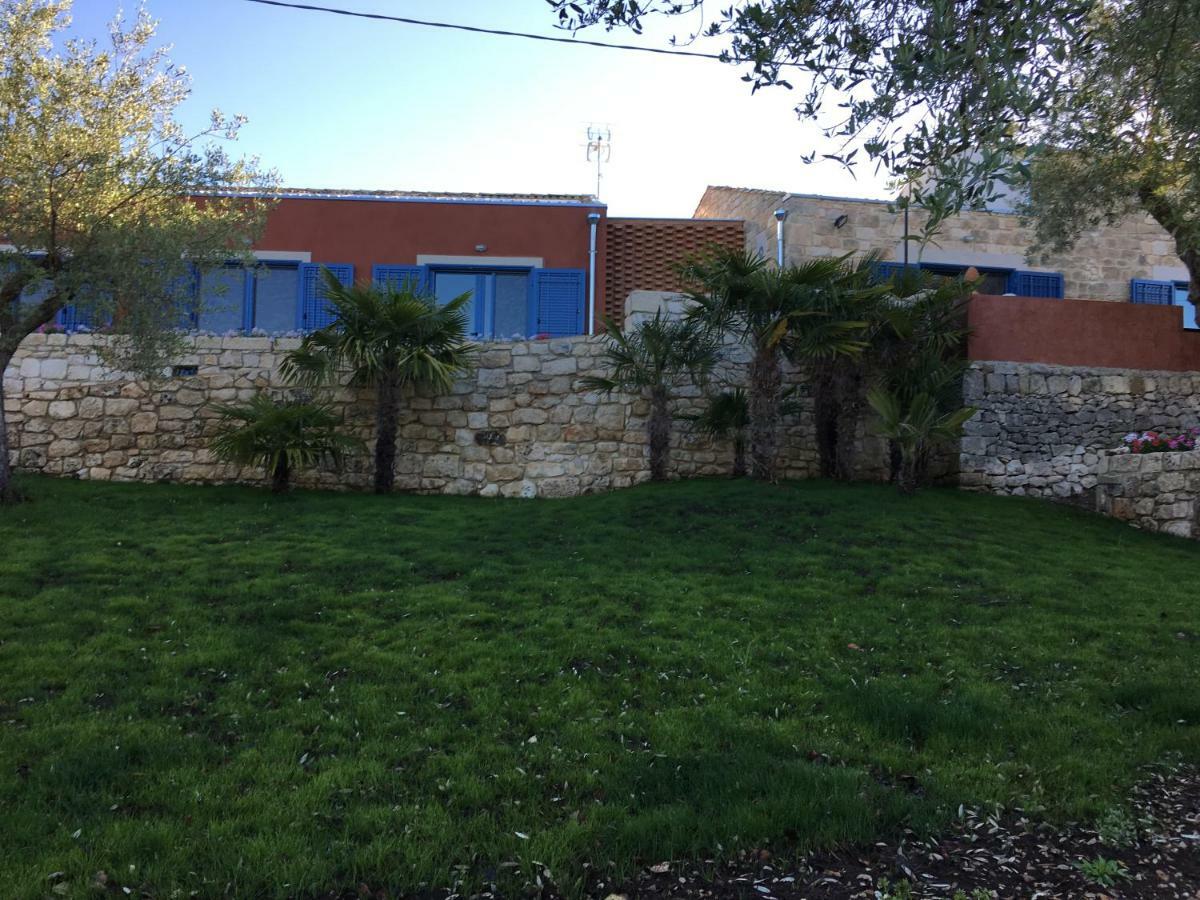 הוילה רוסוליני Casa Dei Granati מראה חיצוני תמונה