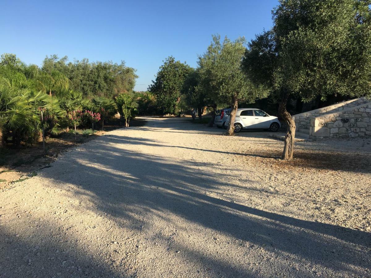 הוילה רוסוליני Casa Dei Granati מראה חיצוני תמונה
